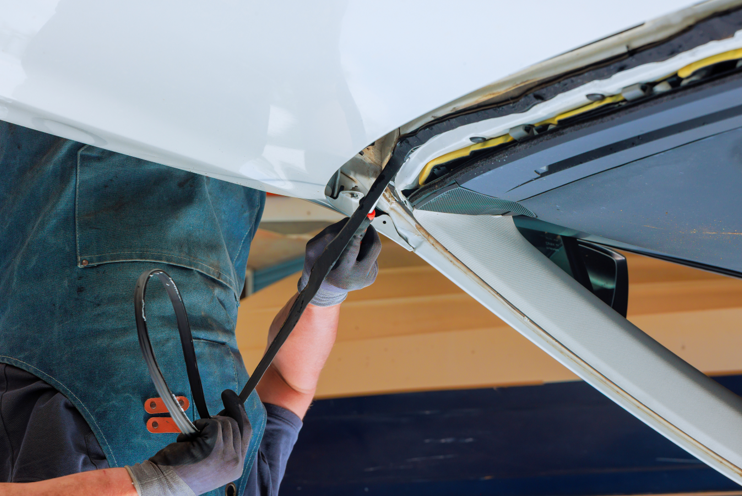 Car windshield replacement in Somajiguda